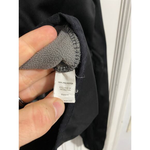 University of Minnesota Duluth Bulldogs Hockey Full-Zip Size L - Picture 4 of 6